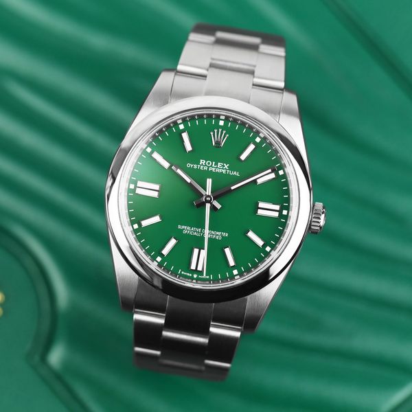 Rolex Oyster Perpetual 124300